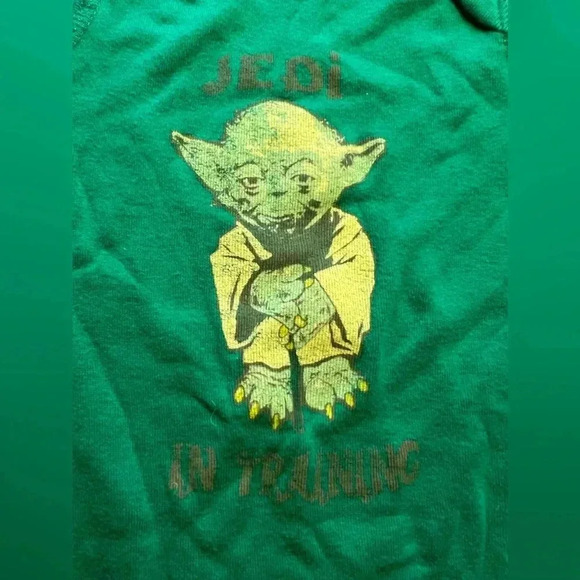 STAR WARS | infant Yoda onesie. Size: 6M - Picture 2 of 9